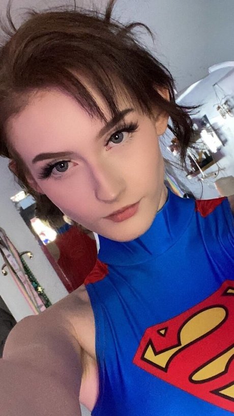 Soggyalien22 hot star gallery