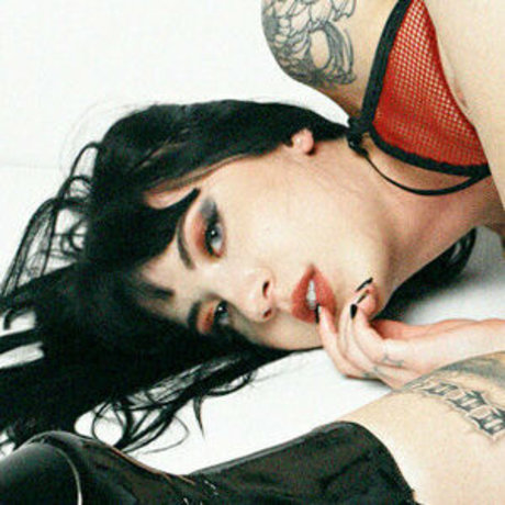 gothcharlotte sexy star img