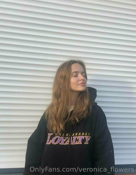 veronica flowers model erotic pictures