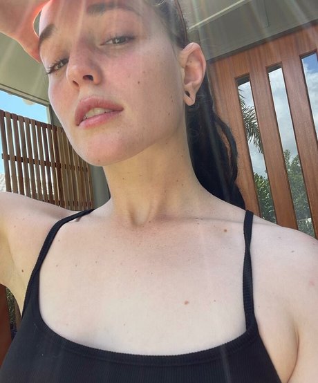 Skye Sharp nice model gallery