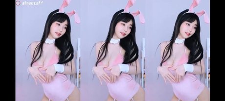 Se Yeon model top pictures