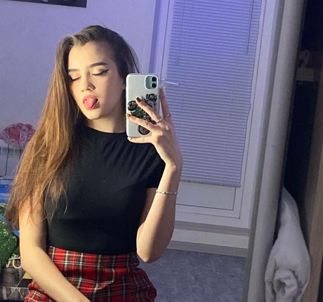 lelyamt pornstar sexy archive