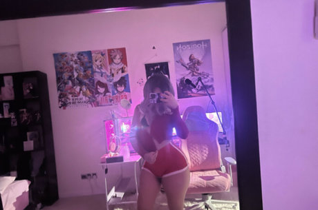 ookiiieee free actress photos