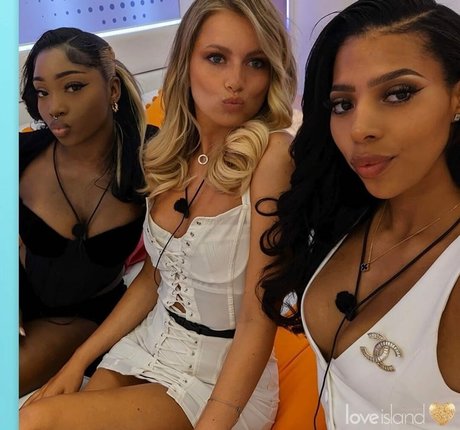 Tasha Ghouri art star archive