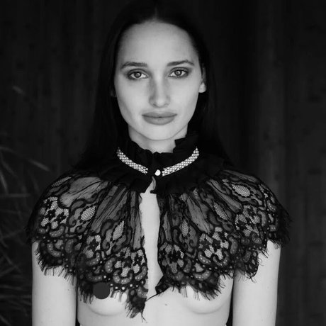 Paula Szenejko model exclusive archive