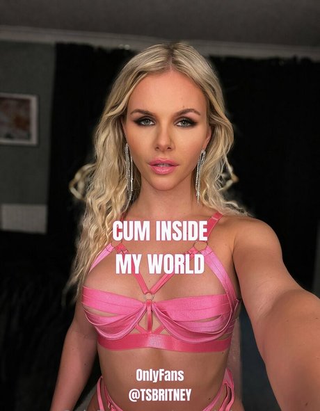 transbritneyspears beautiful pornstar pic