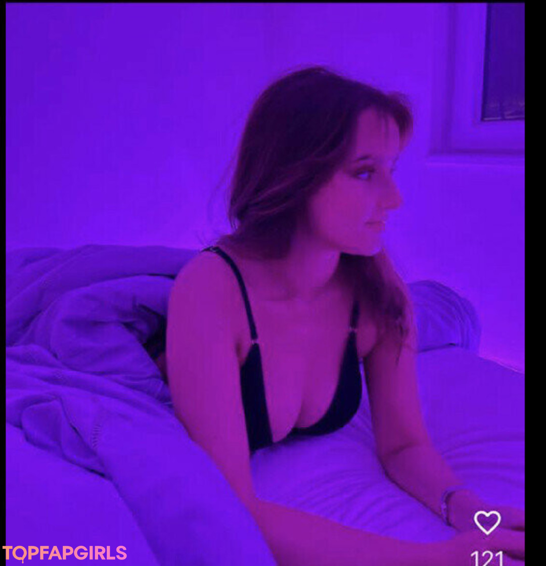 Charlotte Haffner model erotic photo