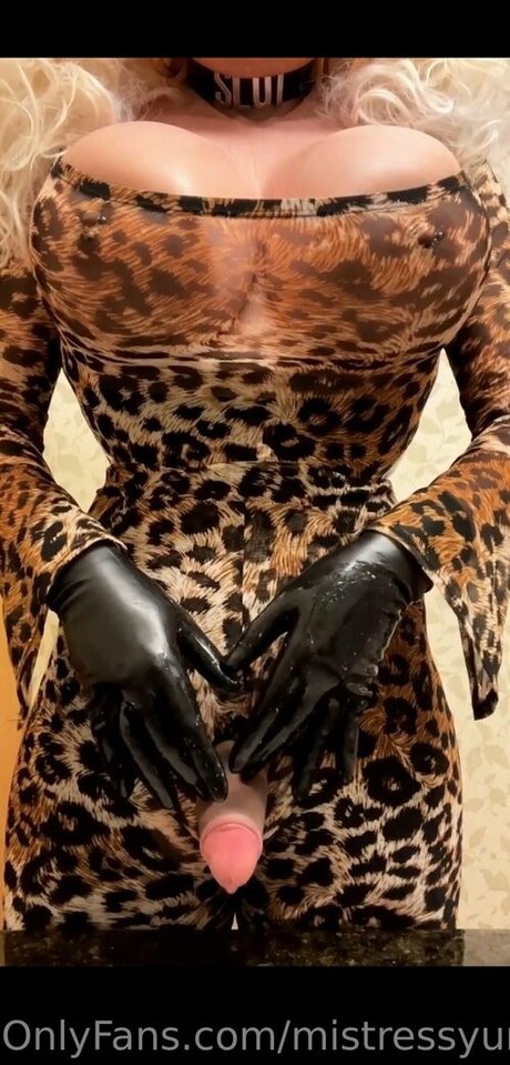 mistressyumi star xxx pic