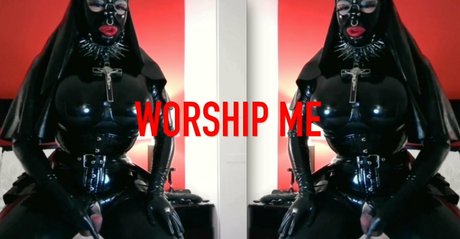 mistressyumi hot actress pics