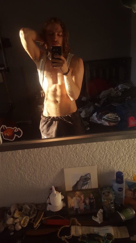 Yup model xxx image