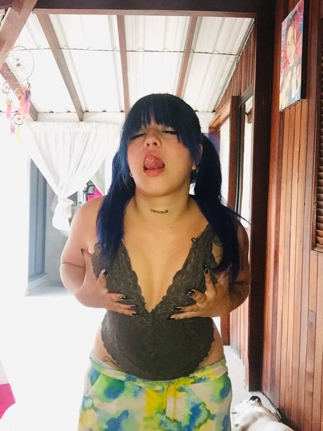 Stefani Montoya nice star galleries