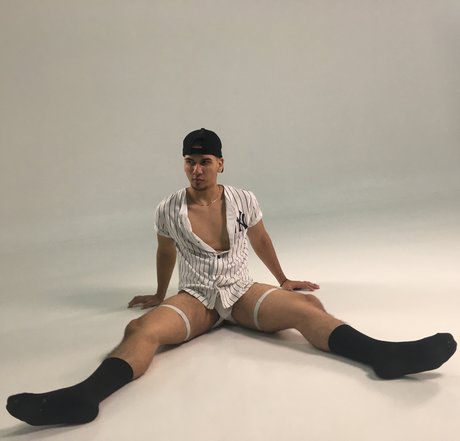 Aaron viera nudes star photos