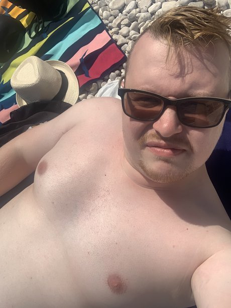 KevKev92 star naked pics