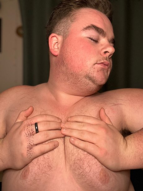 Tyler Howell pornographic model gallery