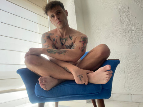 Pablovlogs model nude archive