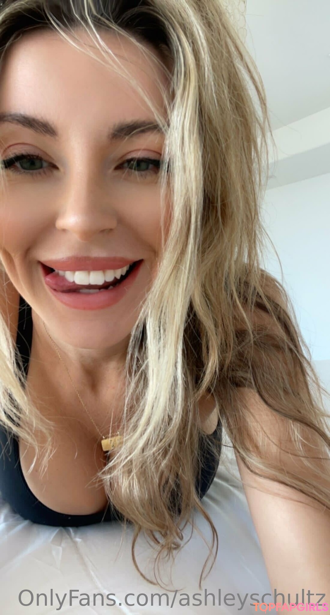 Ashley Schultz adult actress img