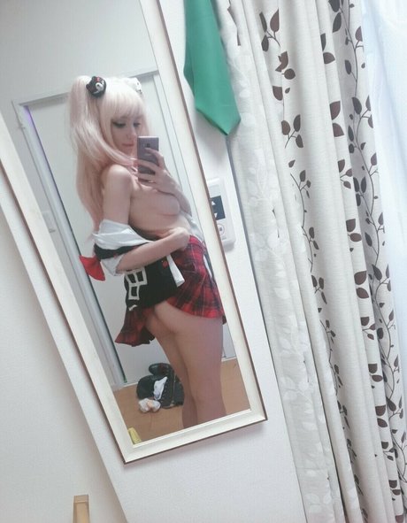 Meki pretty model img
