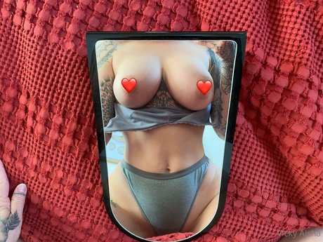 Vicky aisha actress archive