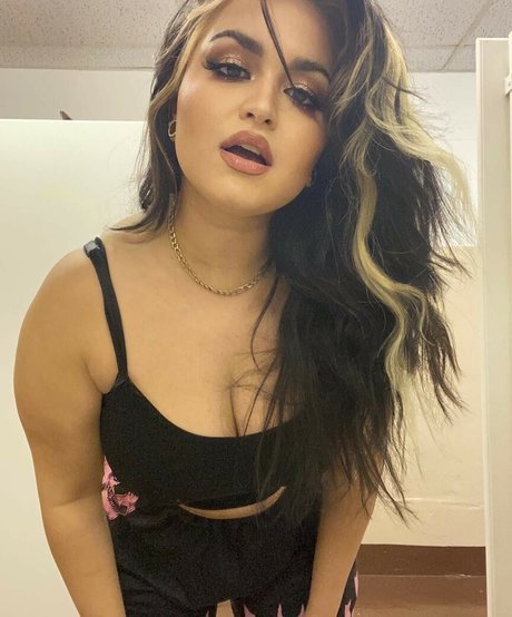 Gabby Ortiz star beautiful picture