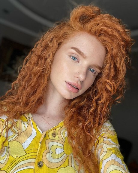 Myfoxyland sexy star images