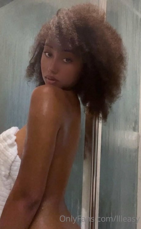 llleasy pornstar pretty pic