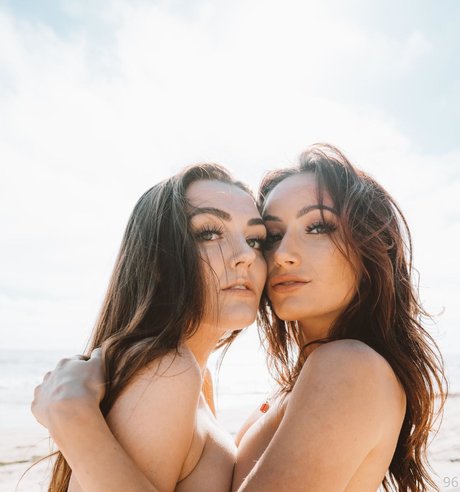 Ally Hardesty erotic pornstar pictures