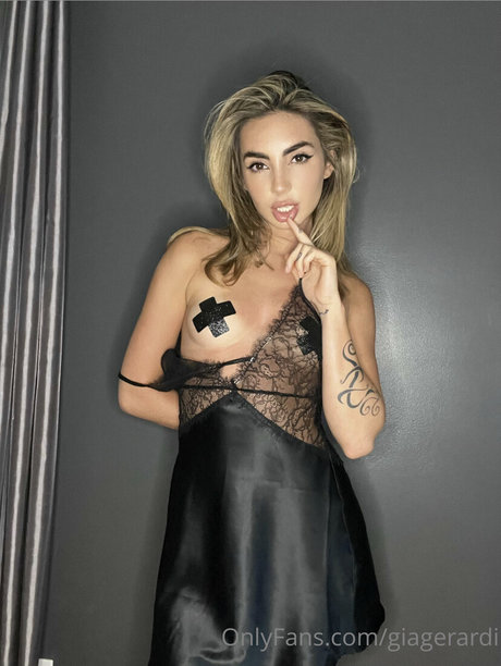 Giagerardi star sex images