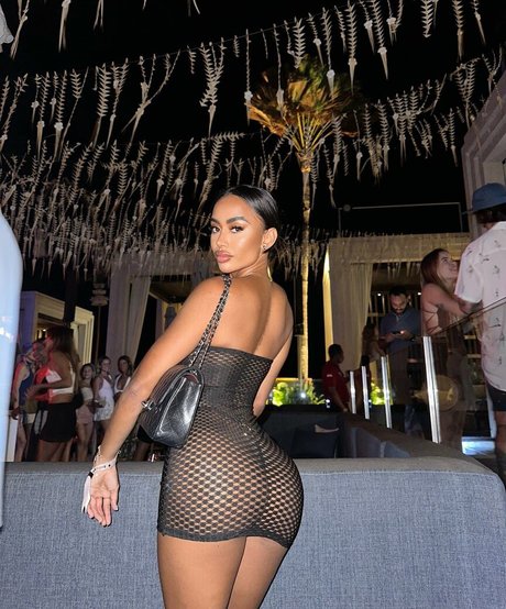 I m Single pornstar art picture