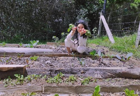 MakyMakys high quality actress galleries