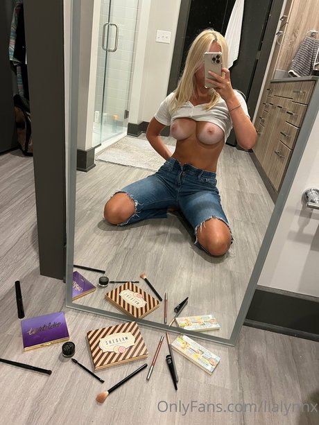 Lialynnx nudes star image