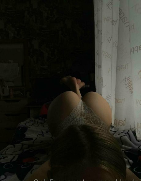 your sexy blonde pornstar xxx pictures