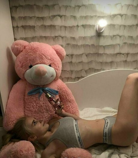 Baby Sss sex model image