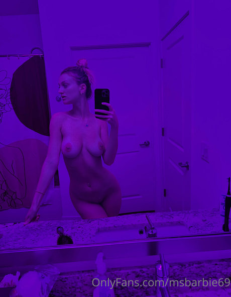 MsBarbie69 pornstar art pic