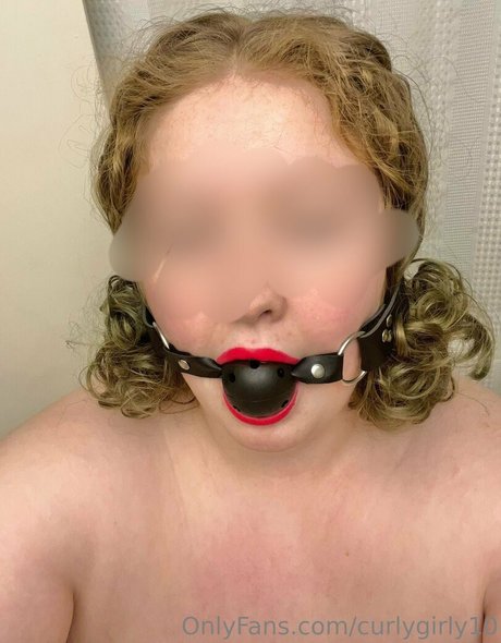 curlygirly10 model beautiful pics