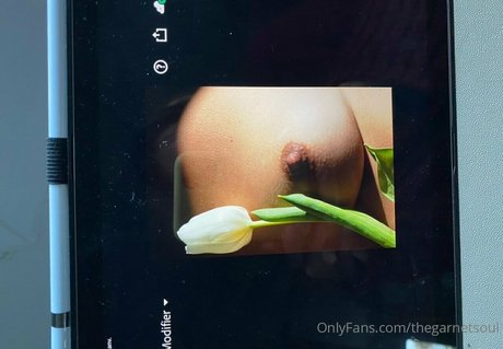 thegarnetsoul pornstar free img