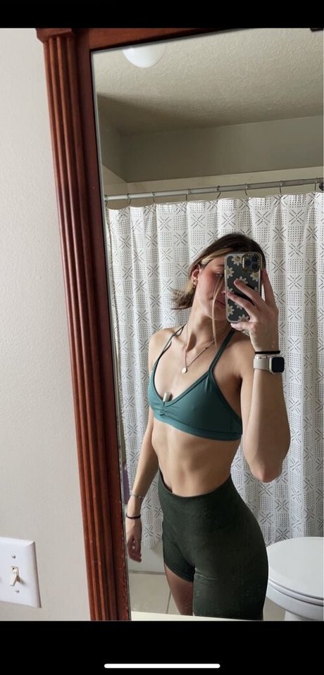 Kayharm1 porn model gallery