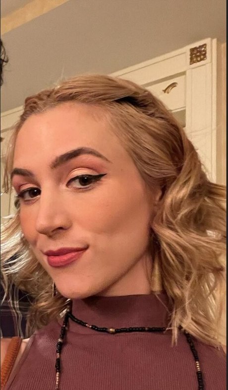 Becca Scott hot model galleries