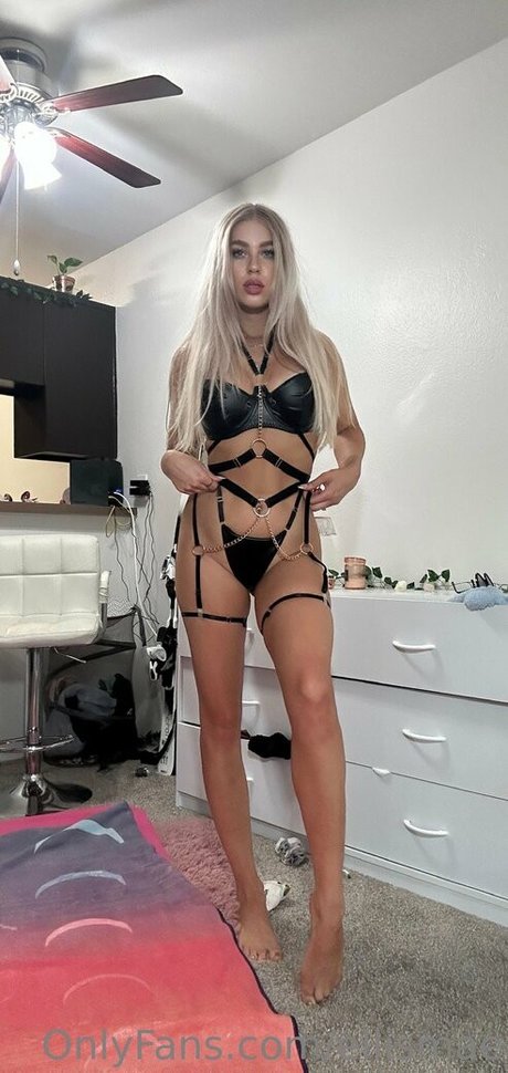 Ellismae best star photos