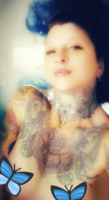 ruby wolff naked actress galleries