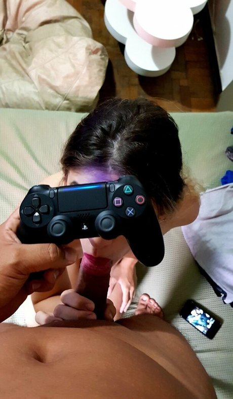 SkyllerGrey pornographic model photo