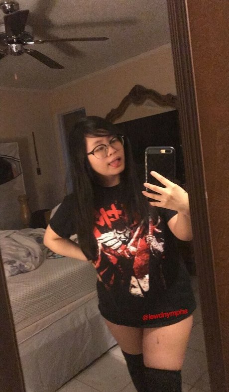 Lewdnympha high quality pornstar pic