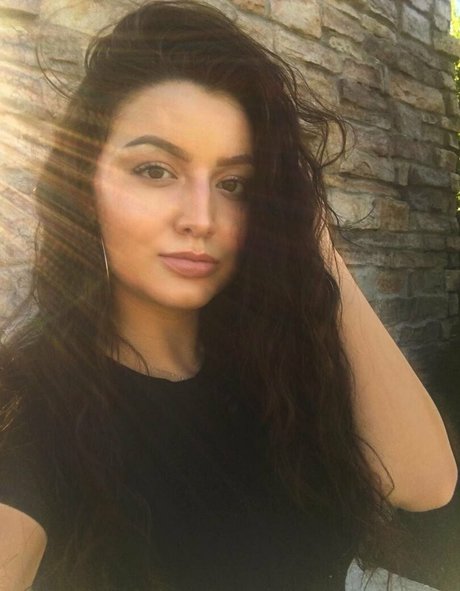 lanaroze star erotic archive