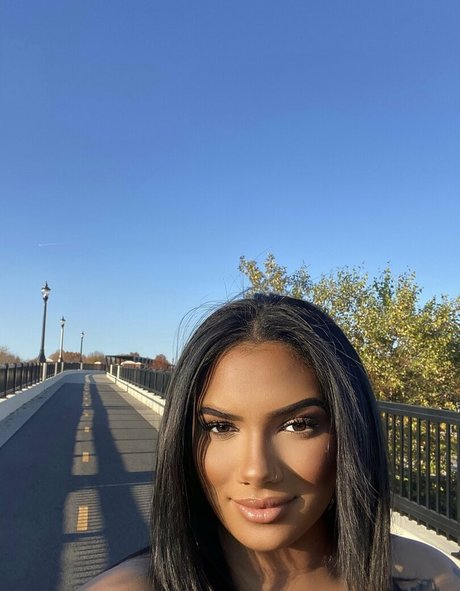 shapedbyshanice exclusive pornstar pics