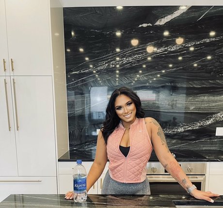 shapedbyshanice art star galleries