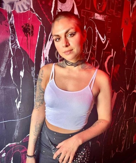 Krewella pornstar top picture