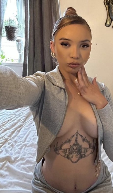 Tia Ivy_ model sex pic