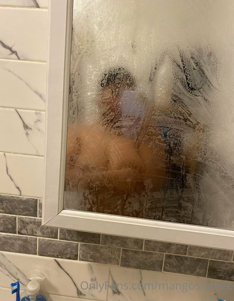 zeenath star nice img