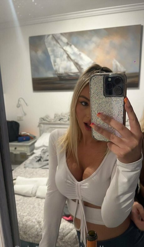 noelleeexoxo porn actress galleries