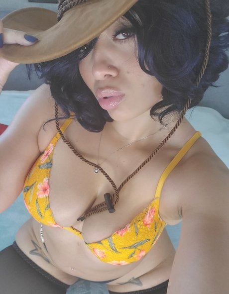 xxx asian onlyfans pretty pic