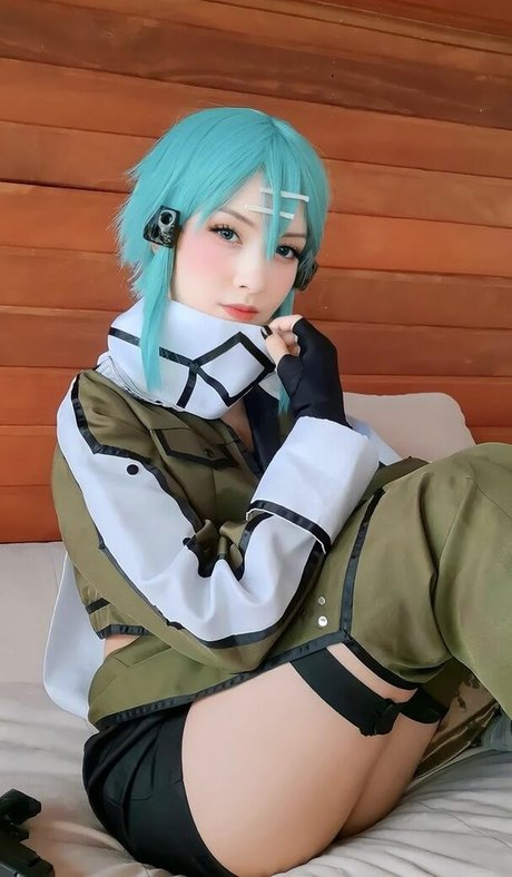 reisesan model erotic images